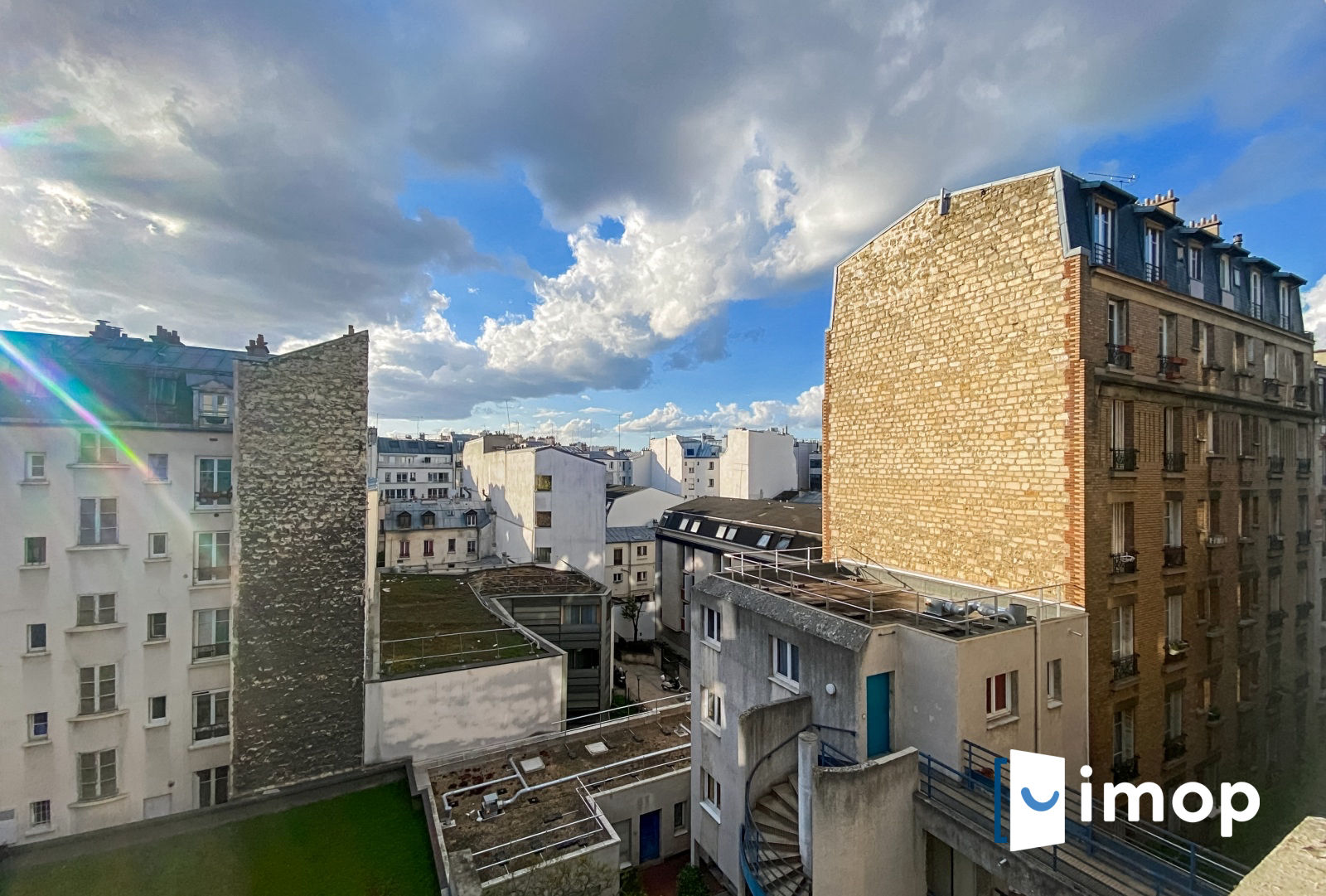 Imop - Studio lumineux rue Duhesme à paris